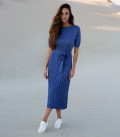 Midi dress with a pleated skirt violet